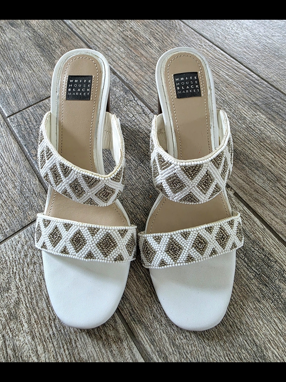 White House Black Market White Beaded JENNA Two-Strap Slide Sandals Heels Sz 6.5